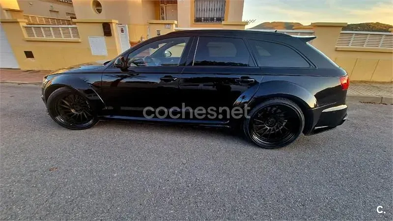 Usado Audi RS6 605 CV (444 kW) 2017 Negro Familiar