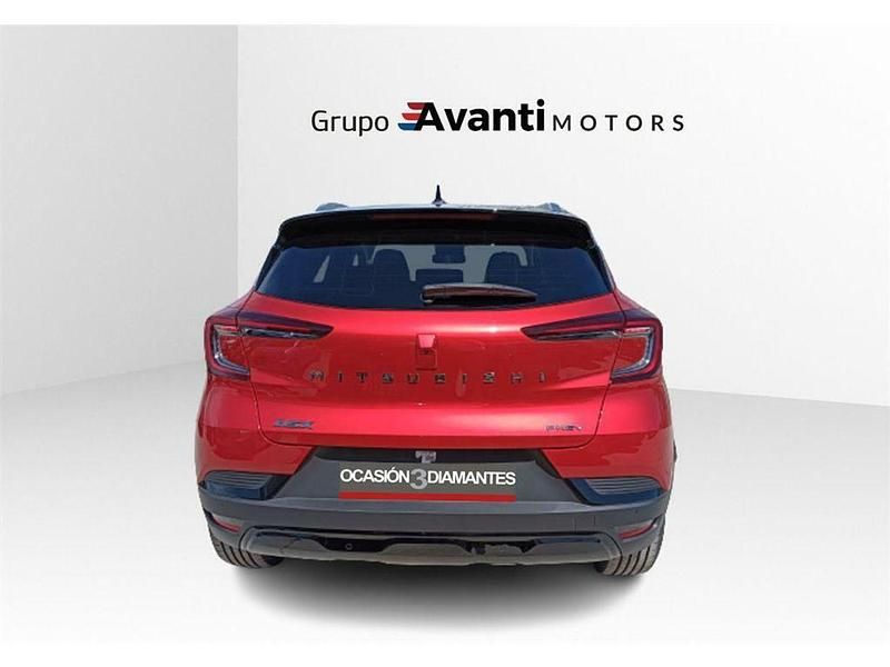 Usado Mitsubishi ASX 159 CV (116 kW) 2023 Rojo SUV
