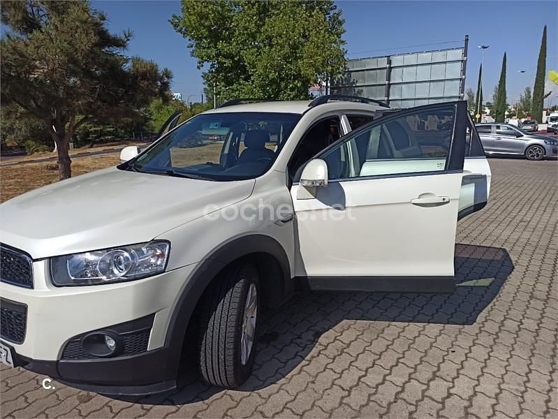 Usado Chevrolet Captiva LT 163 CV (119 kW) 2011 Blanco SUV