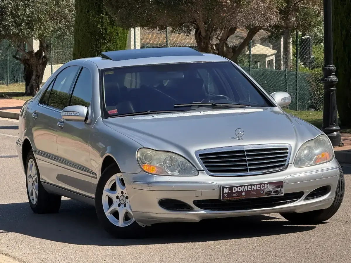 Usado Mercedes S500 306 CV (225 kW) 2004 Berlina