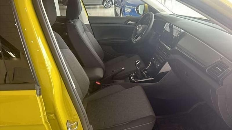 Usado VW T-Cross 95 CV (69 kW) 2025 Amarillo SUV