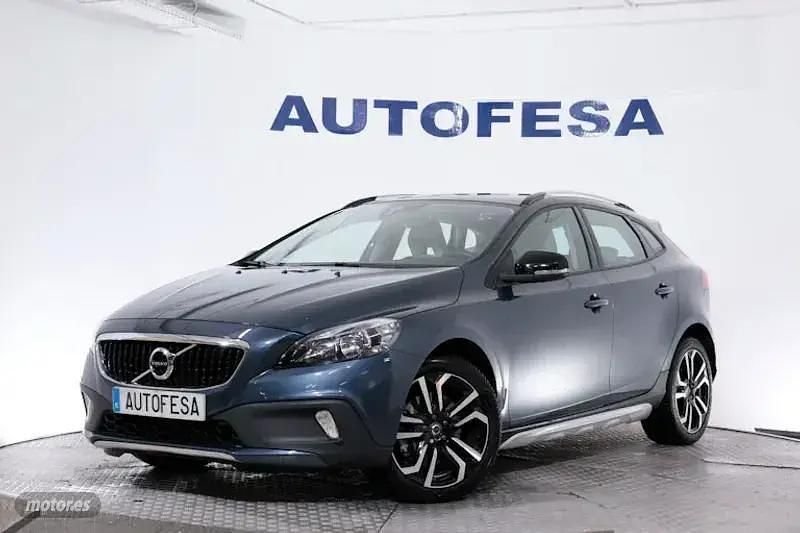 Azul Usado 2016 Volvo V40 CC Familiar | 16.850 € - Imagen 1/4