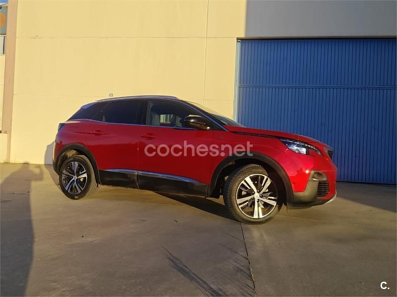 Usado Peugeot 3008 GT-line 130 CV (95 kW) 2020 Rojo SUV