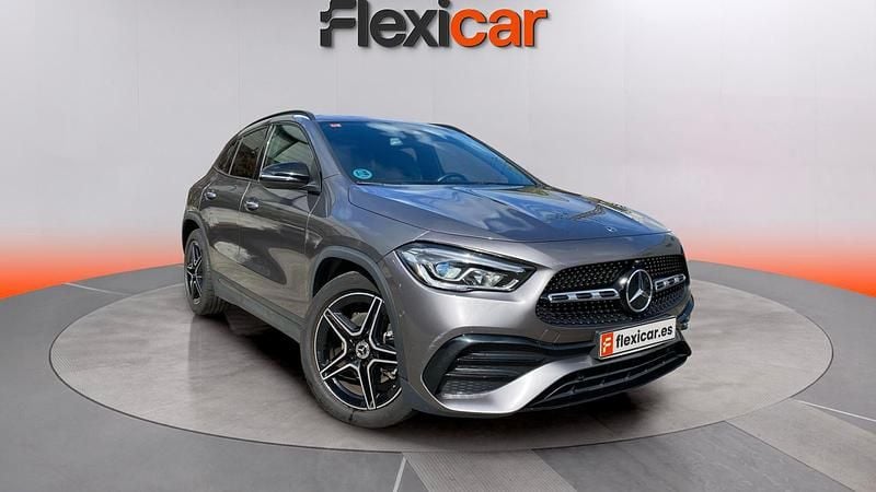 Usado Mercedes GLA200 150 CV (110 kW) 2021 Gris SUV
