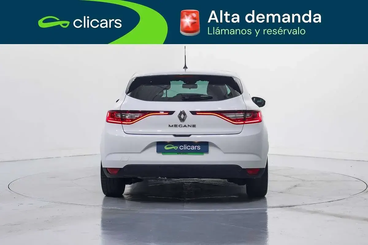 Usado Renault Mégane 132 CV (97 kW) 2018 Blanco Utilitario