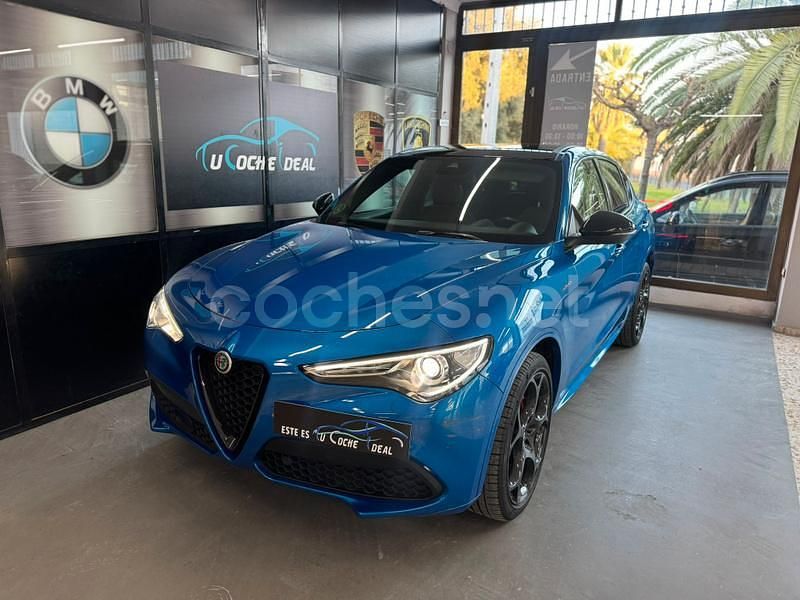 Azul Usado 2022 Alfa Romeo Stelvio Veloce SUV | 39.900 € - Imagen 1/4
