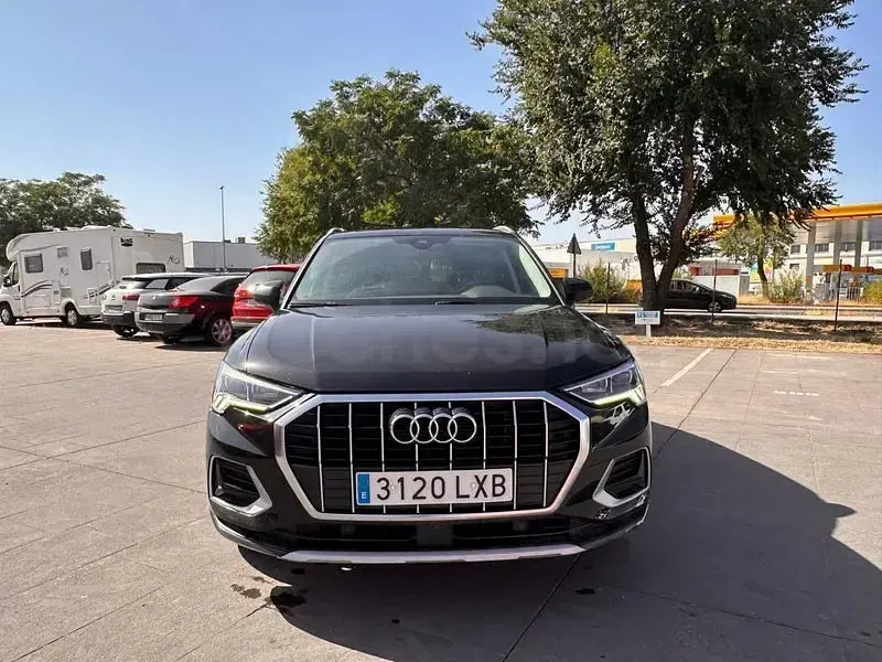 Usado Audi Q3 Advanced Plus 150 CV (110 kW) 2022 Negro SUV