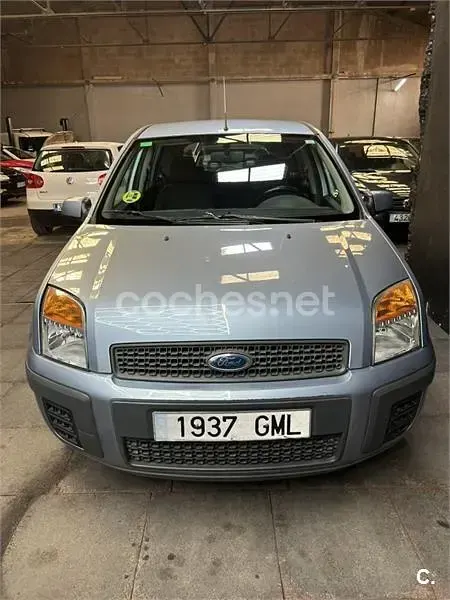 Usado Ford Fusion Ambiente 68 CV (50 kW) 2009 Azul Utilitario