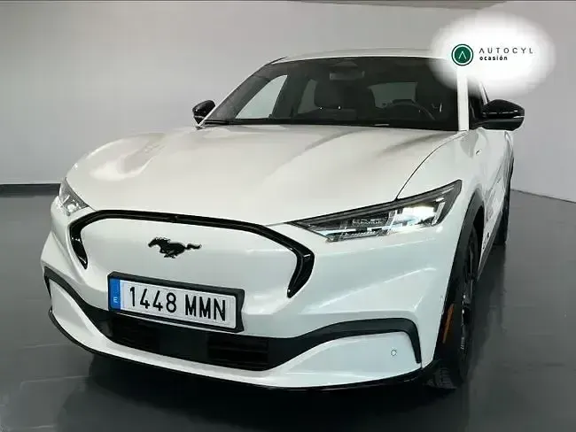 Usado Ford Mustang Mach-E Premium 215 kW (293 CV) 2024 Blanco SUV