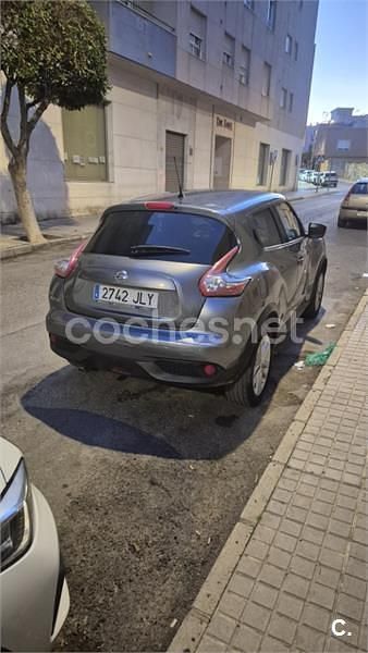 Usado Nissan Juke Acenta 110 CV (80 kW) 2016 Gris / plata SUV
