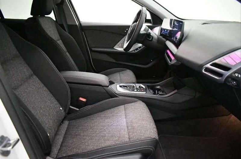 Usado BMW 120 M Sport 163 CV (119 kW) 2025 Blanco Utilitario