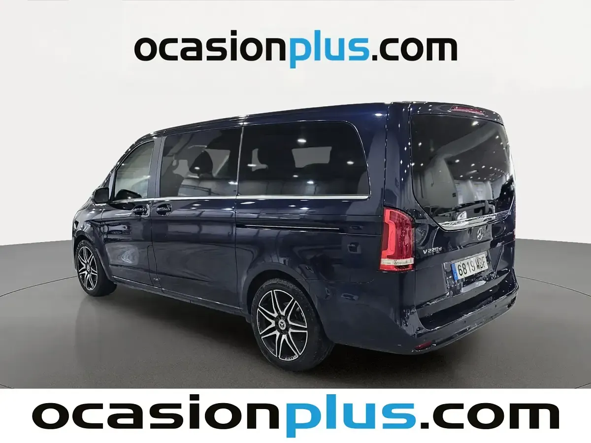 Usado Mercedes V220 163 CV (119 kW) 2022 Azul Monovolumen