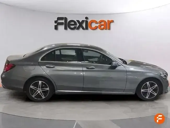 Usado Mercedes C200 184 CV (135 kW) 2021 Gris Berlina