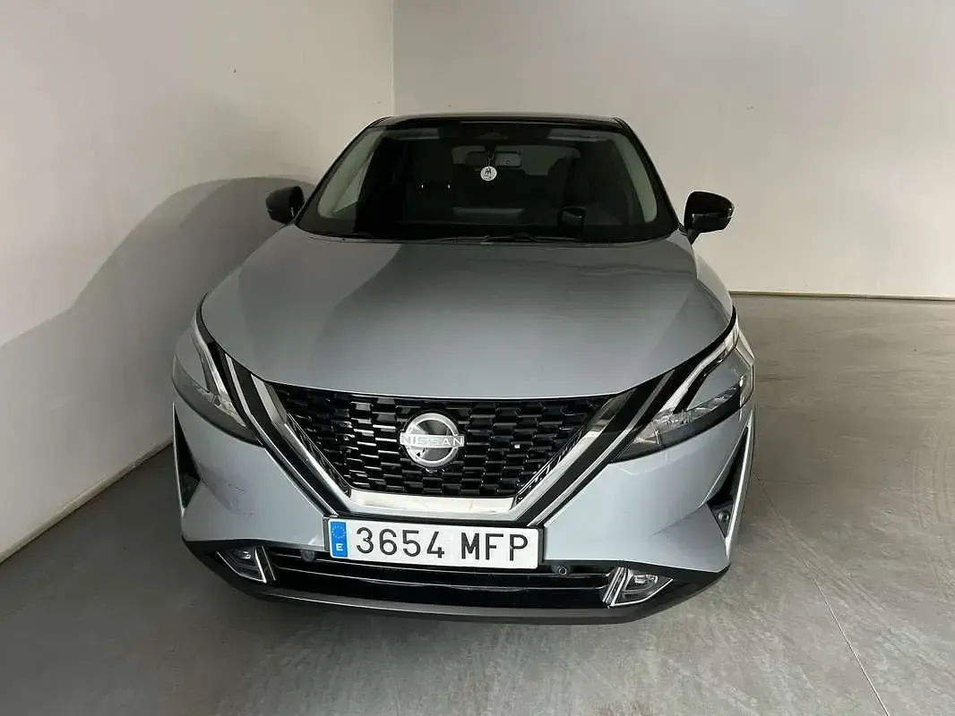 Usado Nissan Qashqai N-Connecta 158 CV (116 kW) 2023 Gris SUV
