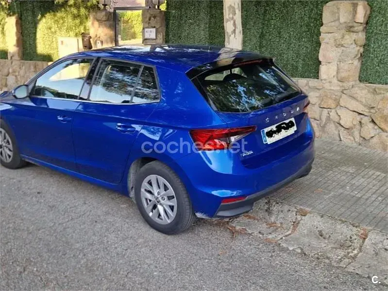 Usado Skoda Fabia Monte Carlo 110 CV (80 kW) 2022 Azul Utilitario