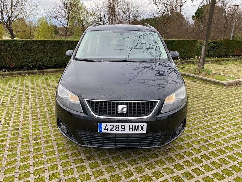 Usado Seat Alhambra Ecomotive 140 CV (102 kW) 2014 Negro Monovolumen