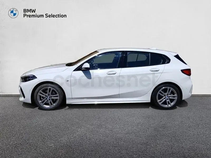 Usado BMW 118 Executive 150 CV (110 kW) 2021 Blanco Utilitario