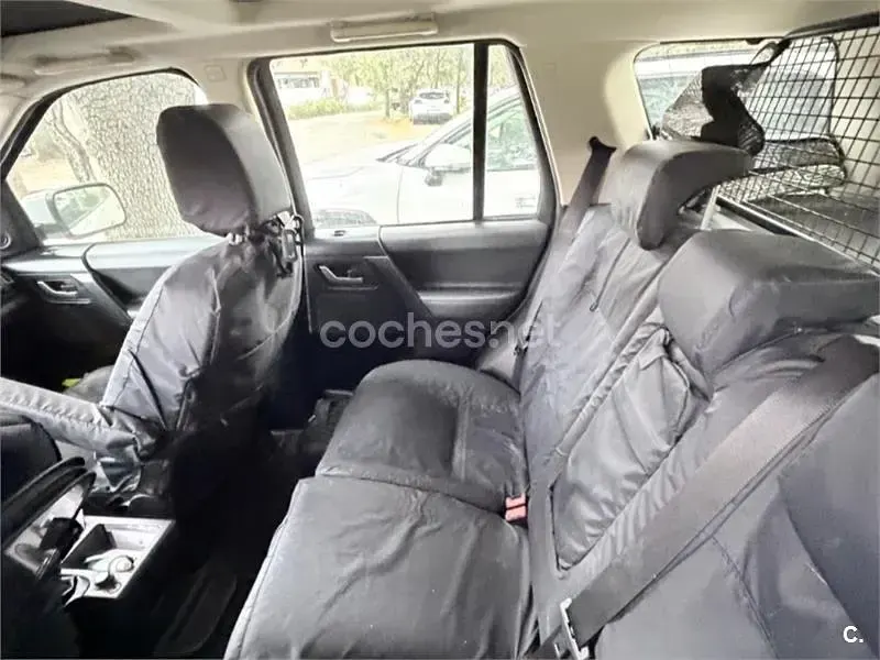 Usado Land Rover Freelander 2 S 190 CV (139 kW) 2011 Blanco SUV