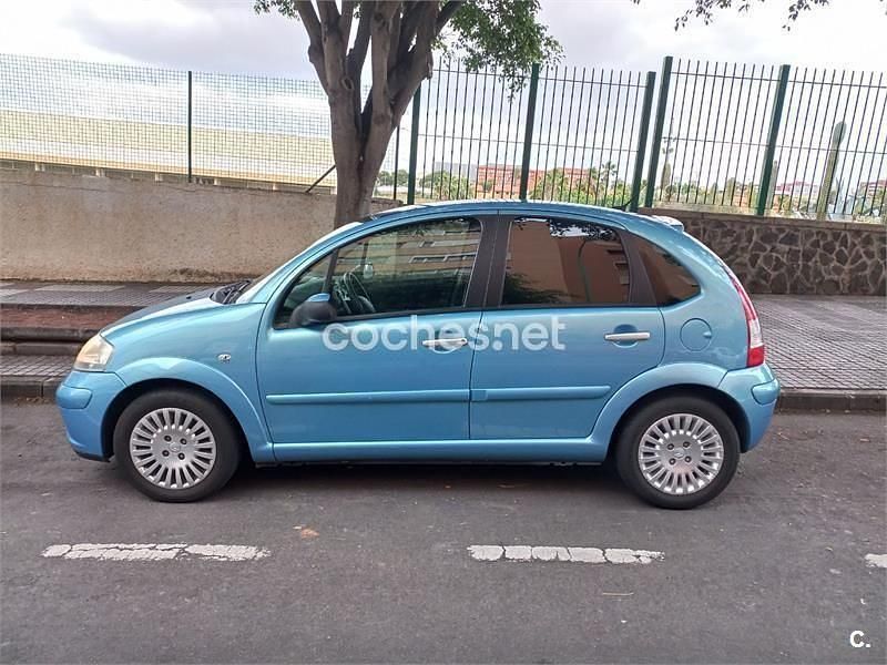 Usado Citroën C3 90 CV (66 kW) 2007 Azul Berlina