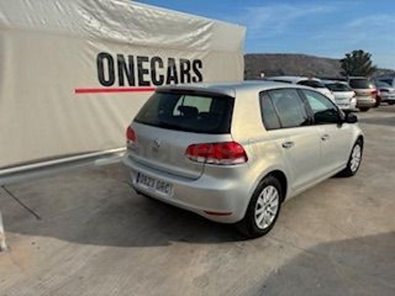Usado VW Golf VI Advance 105 CV (77 kW) 2009 Gris / plata Utilitario