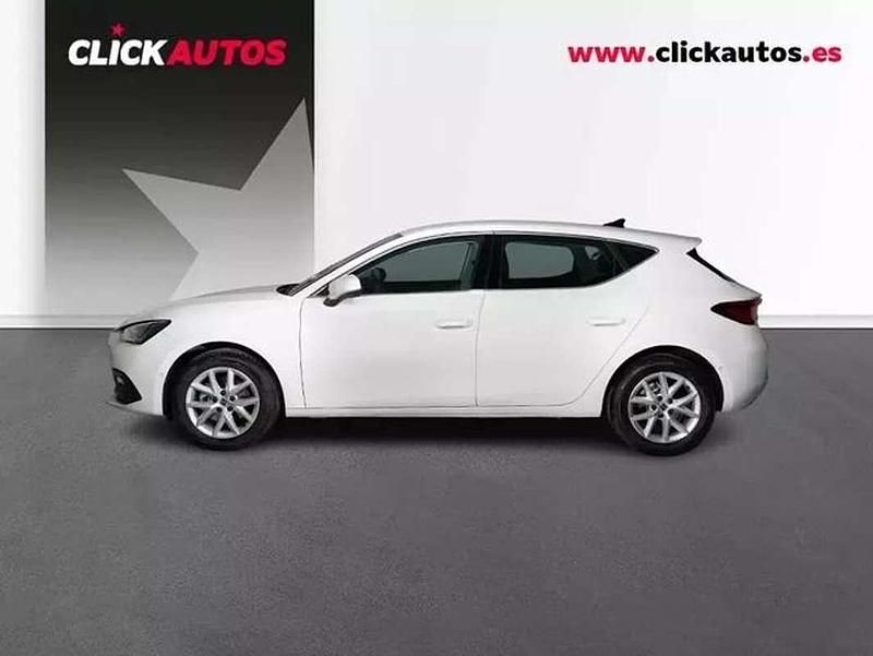 Usado Seat Leon Style 116 CV (85 kW) 2025 Blanco Berlina