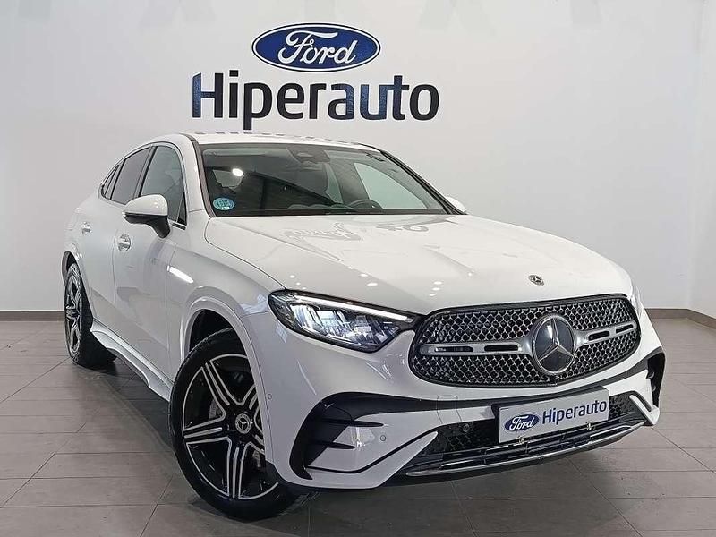 Usado Mercedes GLC220 197 CV (144 kW) 2025 Blanco Coupe