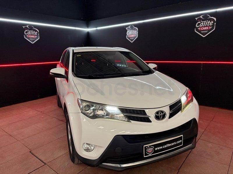 Usado Toyota RAV4 Advance 124 CV (91 kW) 2013 Blanco SUV