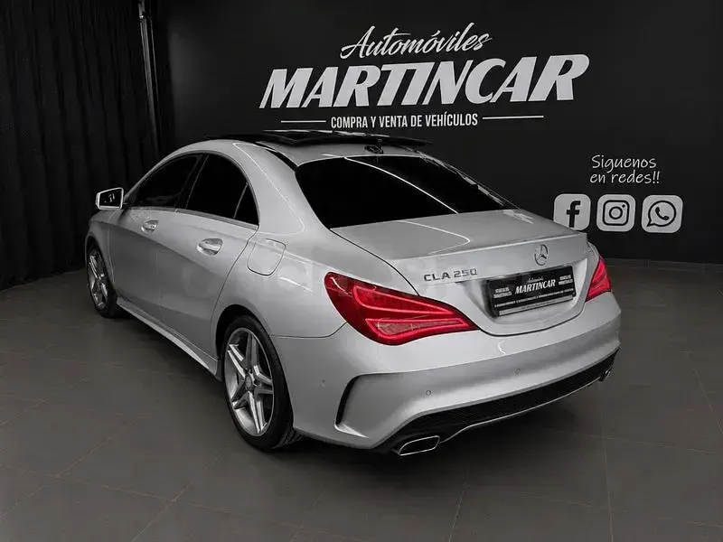 Usado Mercedes CLA250 AMG line 211 CV (155 kW) 2013 Gris / plata Coupe
