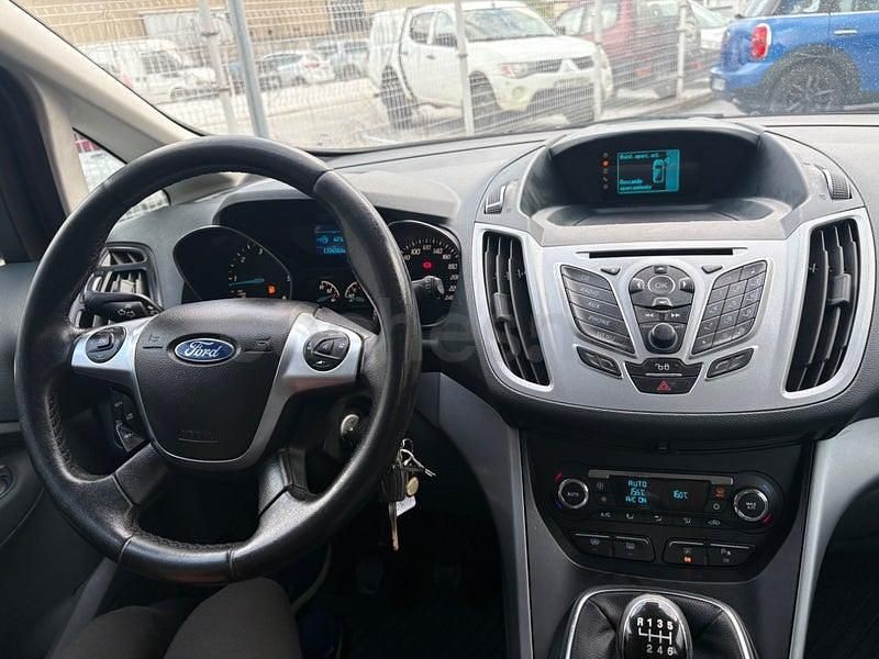 Usado Ford C-MAX Titanium 115 CV (84 kW) 2015 Gris / plata Monovolumen