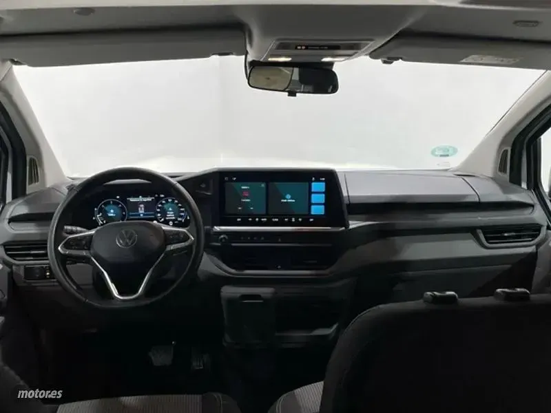 Usado VW Caravelle 150 CV (110 kW) 2025 Blanco Van
