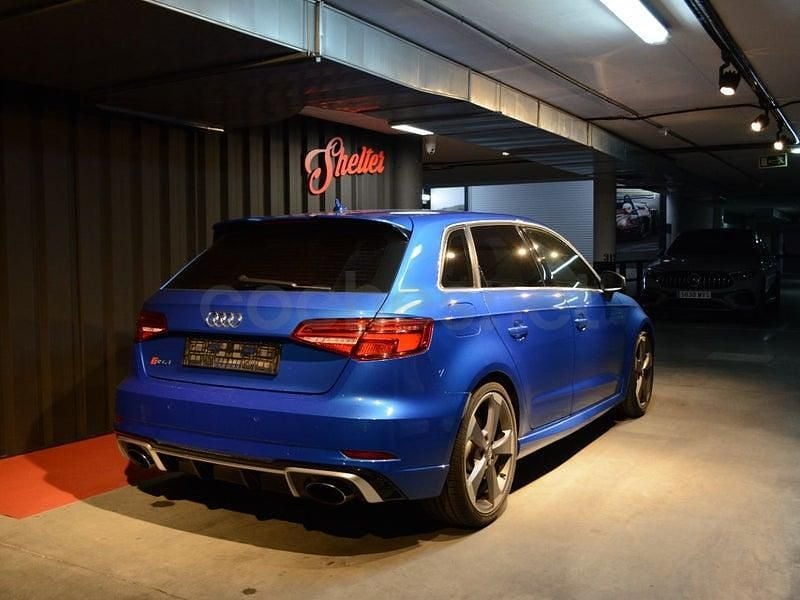 Usado Audi RS3 400 CV (294 kW) 2017 Azul Berlina