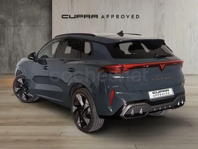 Usado Cupra Terramar 204 CV (150 kW) 2025 Azul SUV