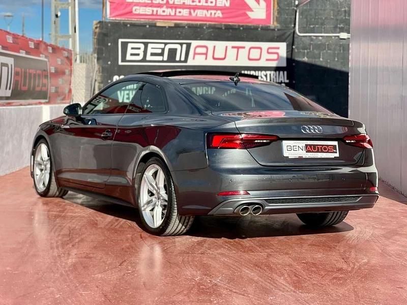 Usado Audi A5 S-Line 190 CV (139 kW) 2018 Gris Coupe