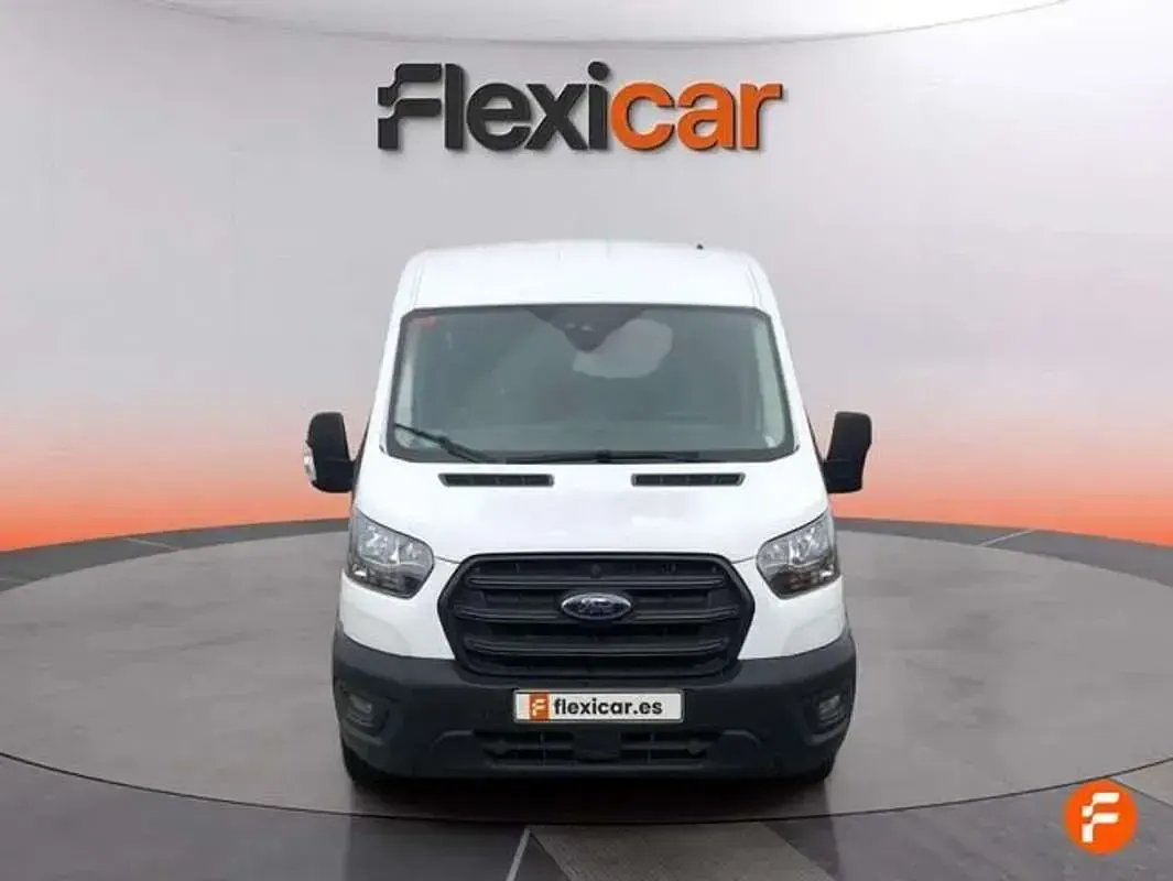 Usado Ford Transit 131 CV (96 kW) 2023 Blanco Van