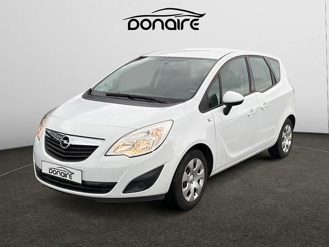 Usado Opel Meriva Selective 100 CV (73 kW) 2011 Blanco Monovolumen