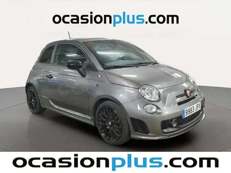 Usado Abarth 595 140 CV (102 kW) 2016 Gris / plata Berlina