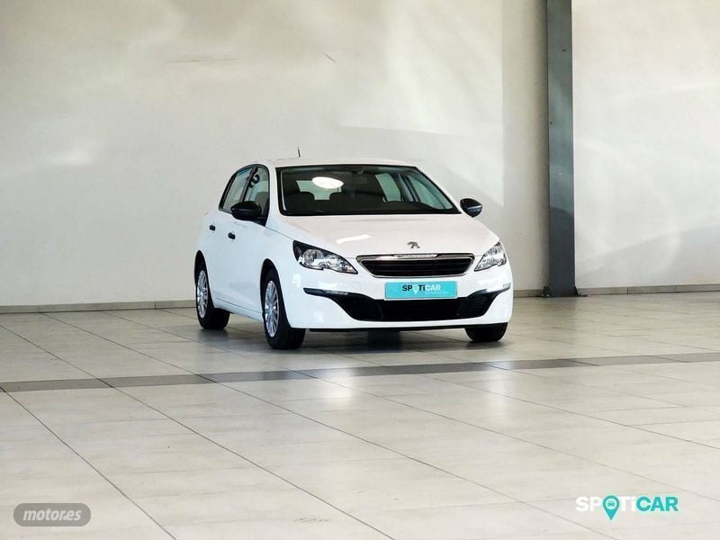Usado Peugeot 308 Access 100 CV (73 kW) 2017 Blanco Utilitario