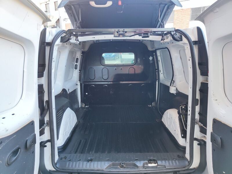 Blanco Usado 2016 Renault Kangoo Monovolumen | 7500 € (Super precio) - Imagen 1/4