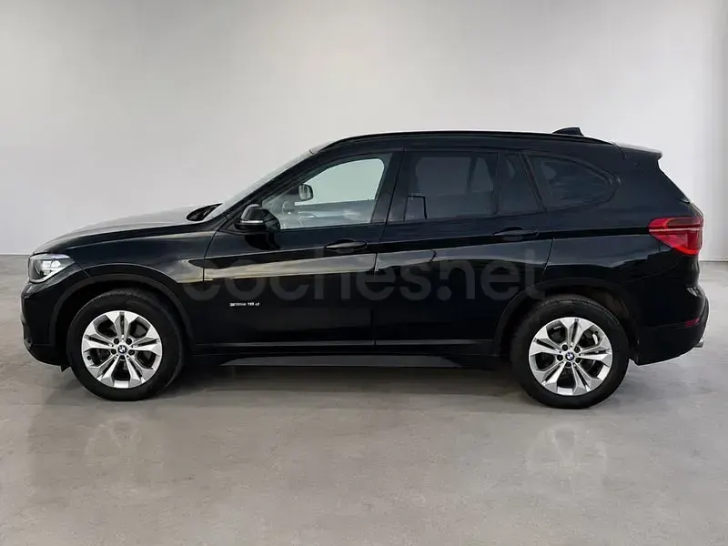 Usado BMW X1 Comfort Edition 150 CV (110 kW) 2016 Negro SUV