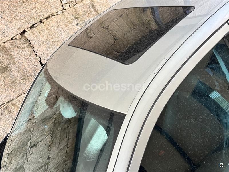 Usado Mercedes E320 Avantgarde 197 CV (144 kW) 2003 Gris / plata Berlina
