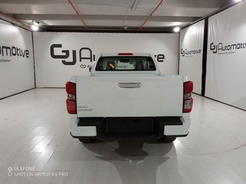 Usado Isuzu D-Max 163 CV (119 kW) 2023 Blanco Pickup/Camioneta