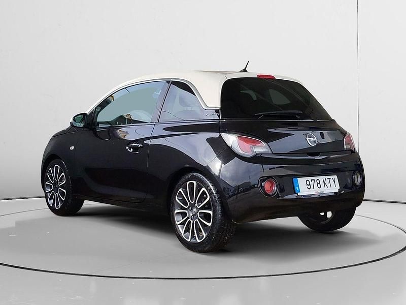 Usado Opel Adam Glam 87 CV (63 kW) 2019 Negro Utilitario