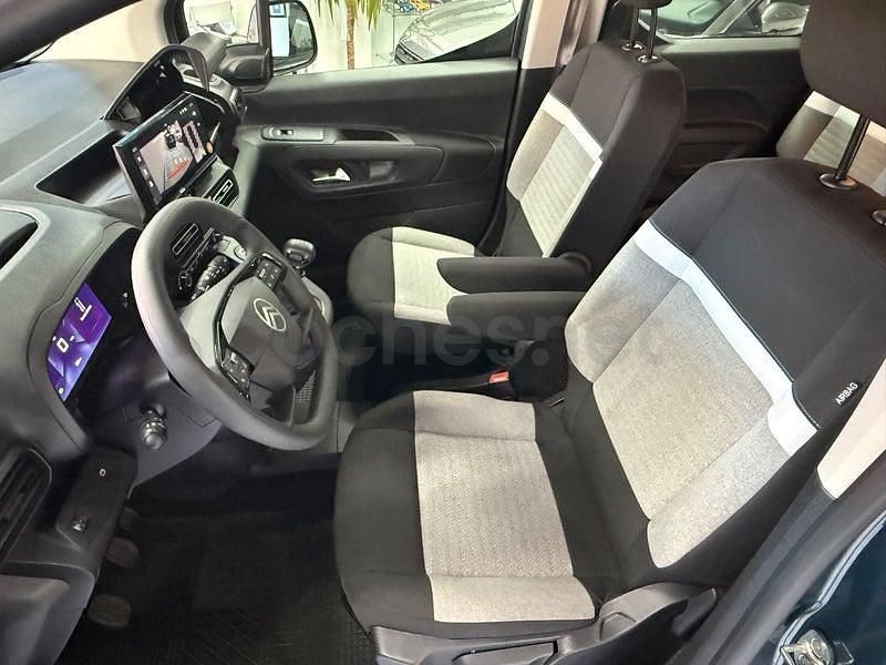 Nuevo Citroën Berlingo 102 CV (75 kW) 2025 Verde Monovolumen