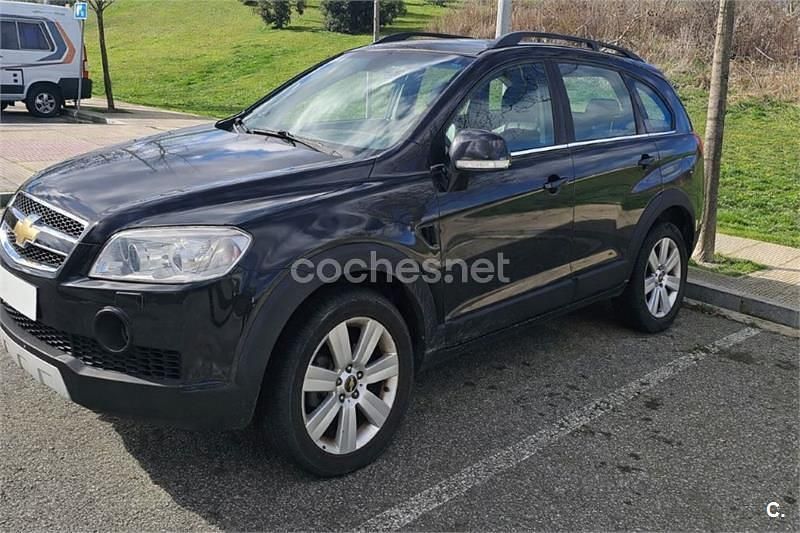 Usado Chevrolet Captiva 150 CV (110 kW) 2008 Negro SUV