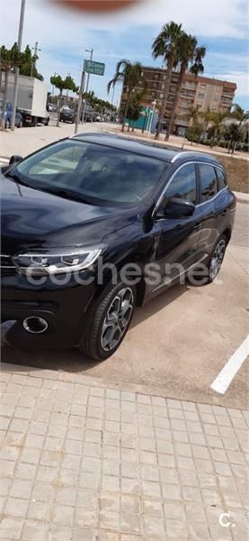 Negro Usado 2016 Renault Kadjar Zen SUV | 14.999 € (Precio justo) - Imagen 1/4
