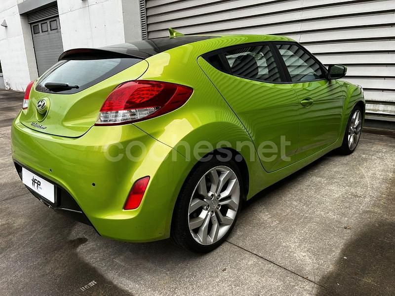 Usado Hyundai Veloster Sport 140 CV (102 kW) 2012 Verde Coupe