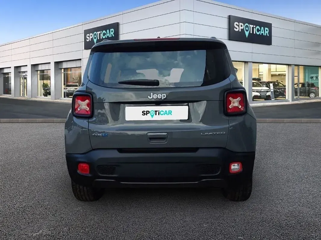 Usado Jeep Renegade Limited 190 CV (139 kW) 2023 Gris SUV