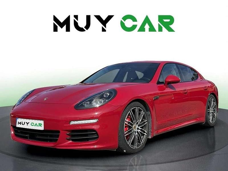 Usado Porsche Panamera Edition 300 CV (220 kW) 2015 Rojo Utilitario