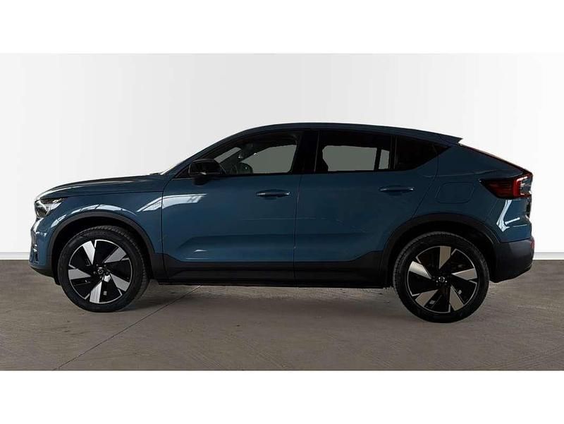 Begagnad Volvo EC40 Core 175 kW (238 HK) 2025 Blå SUV