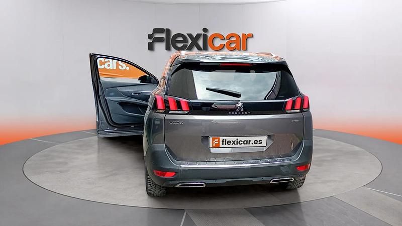 Usado Peugeot 5008 GT-line 131 CV (96 kW) 2020 Gris SUV